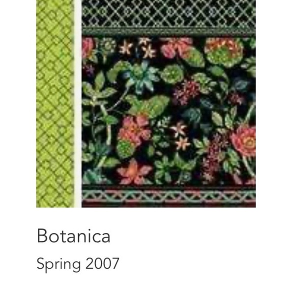 VERA BRADLEY Botanica 2007 Snap Curvy Tote Tall Snap 2 Handles Black Pink Floral - Picture 13 of 13